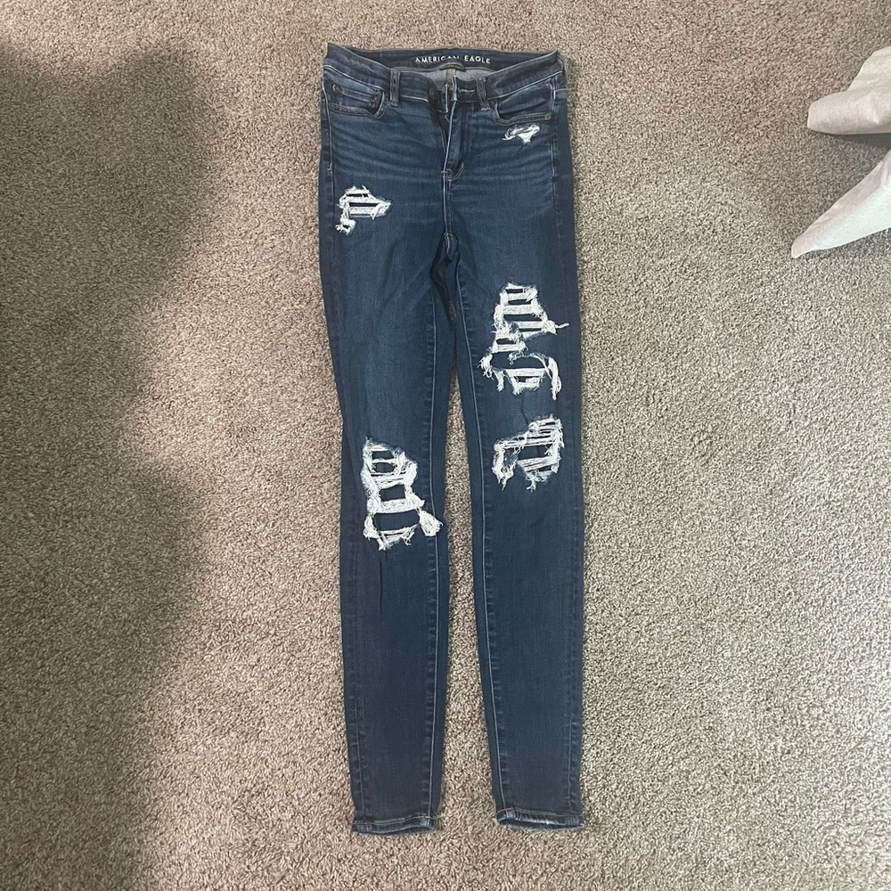 American Eagle Outfitters Women's Dark Blue Distressed Skinny Jeans